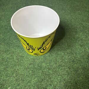 The Grinch 20 oz Snack Bowl Tub Sleigh Bell Bistro Hobby Lobby Christmas Green
